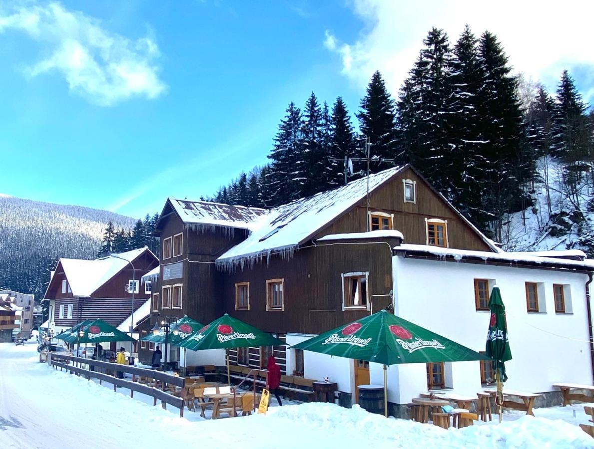 Hotel Hvezda Pec pod Sněžkou Eksteriør bilde