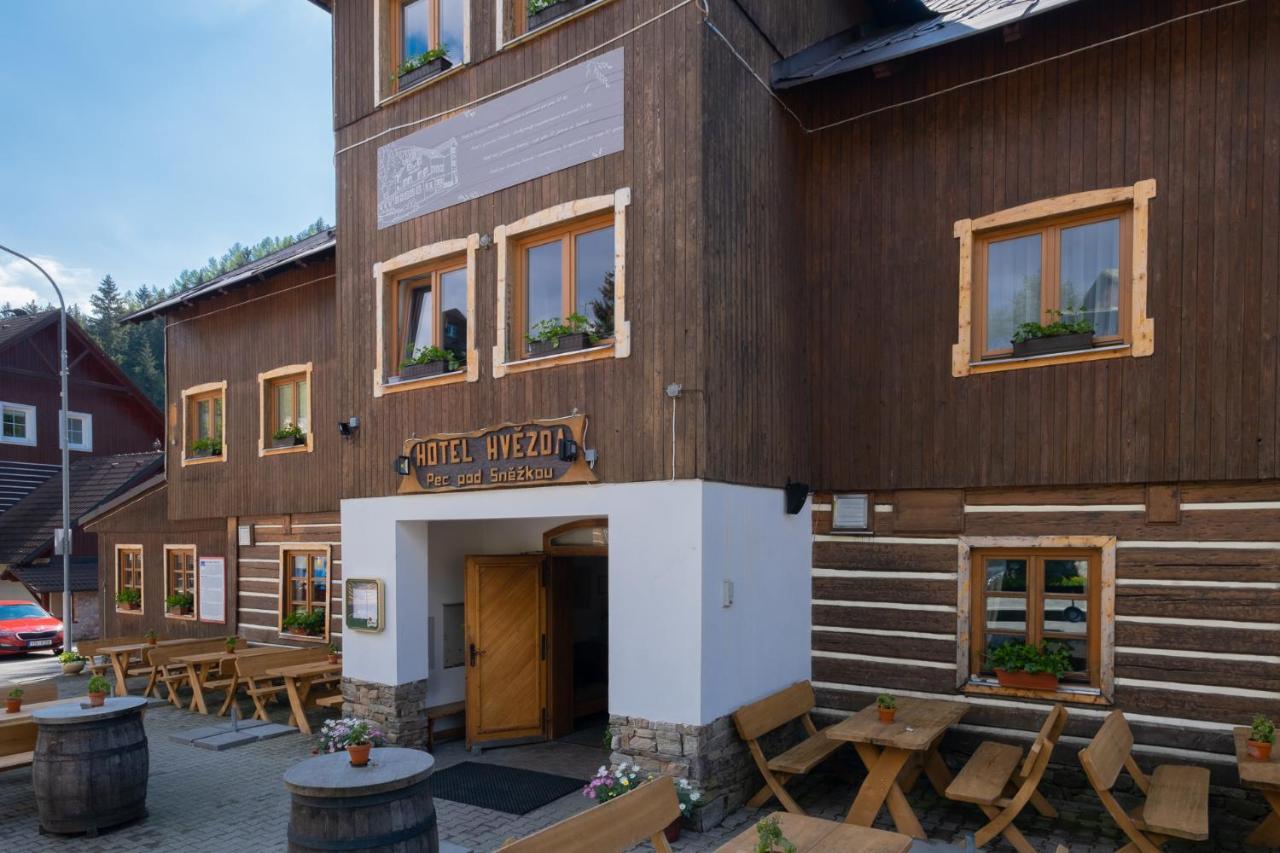 Hotel Hvezda Pec pod Sněžkou Eksteriør bilde