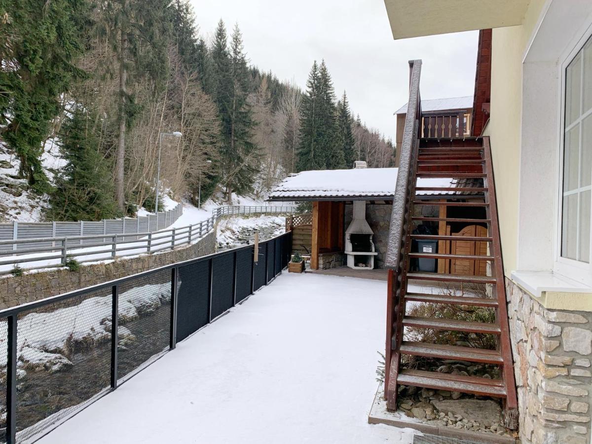 Hotel Hvezda Pec pod Sněžkou Eksteriør bilde