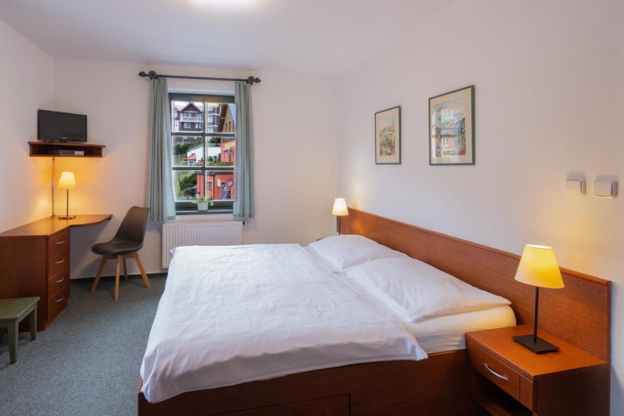 Hotel Hvezda Pec pod Sněžkou Eksteriør bilde