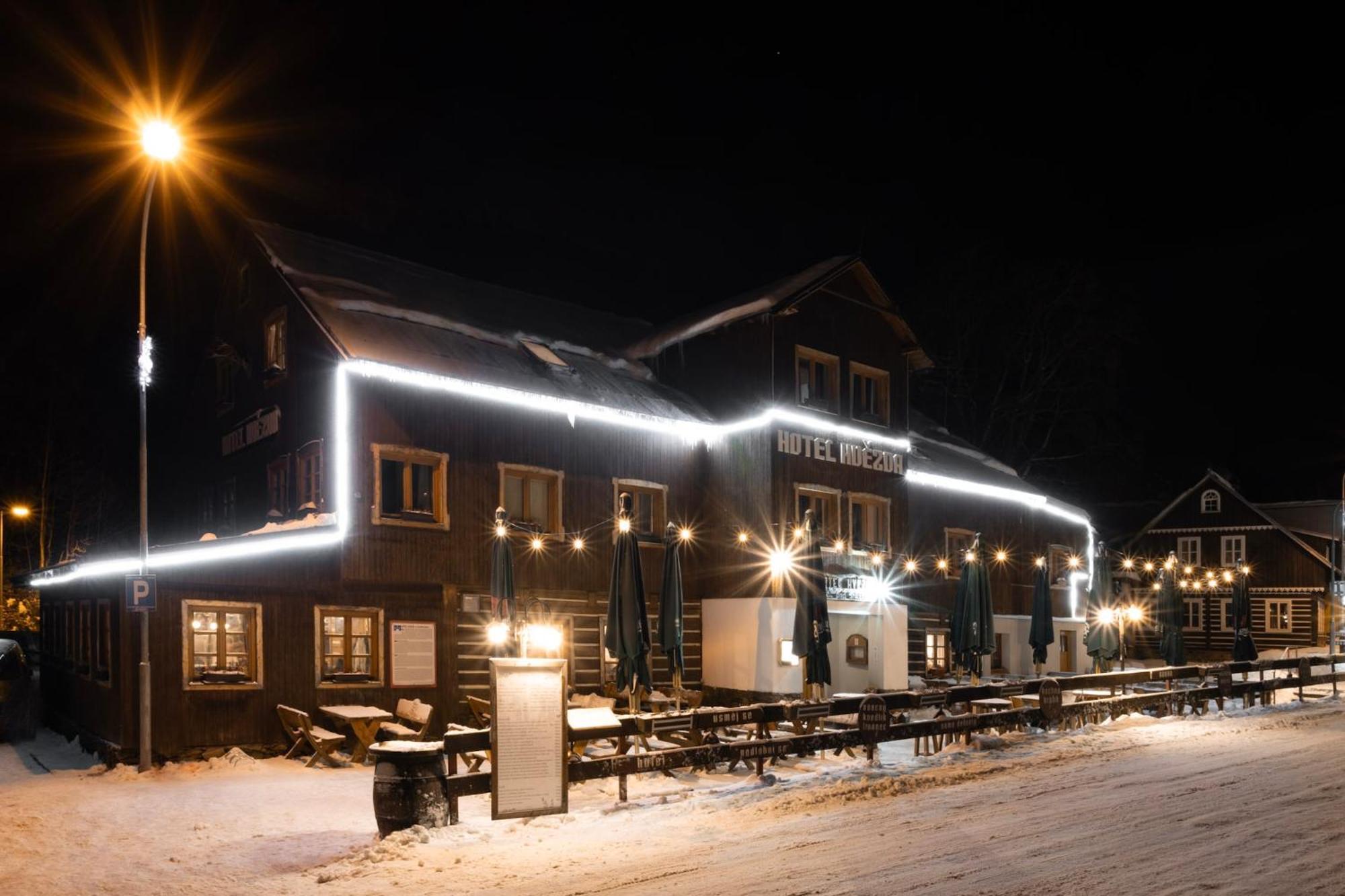 Hotel Hvezda Pec pod Sněžkou Eksteriør bilde