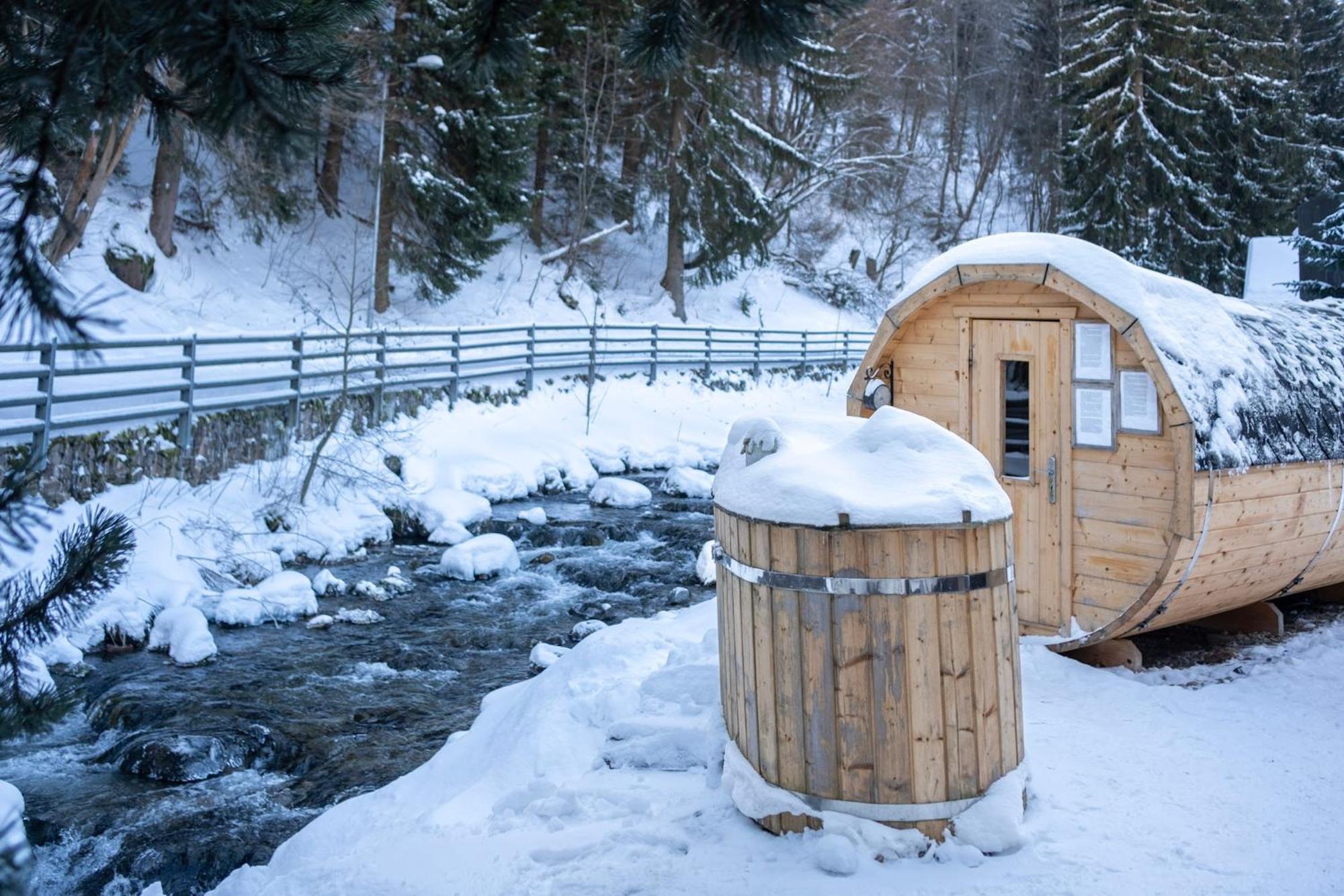 Hotel Hvezda Pec pod Sněžkou Eksteriør bilde